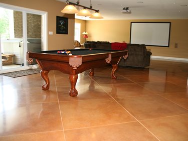 Diamond Pattern, Rec Room Floor
Concrete Floors
RS Concrete Solutions
Strathroy, ON