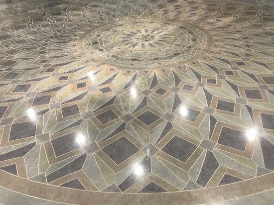 Polishing, Graphic
Floor Logos and More
Decorative Concrete Institute
Temple, GA