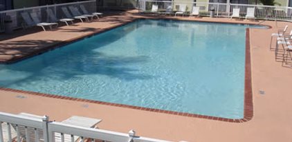 Resurfaced Hotel Pool Deck, Puerto Rico
Concrete Patios
Decorative Concrete Innovation
Puerto Rico, 