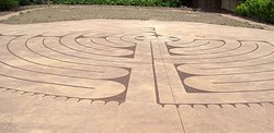 Stained Labyrinth
Concrete Patios
De Verdon - UK
UK, 